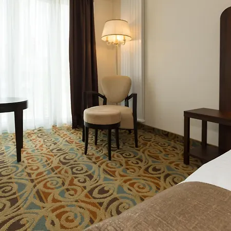 Hotell Schopenhauer Hof 4*