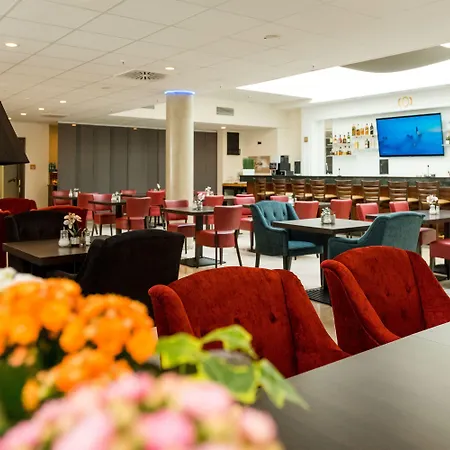 Schopenhauer Hof 4* Франкфурт-на-Майне