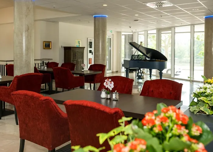 Schopenhauer Hof 4* Frankfurt am Main