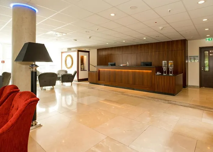 Schopenhauer Hof Hotell 4*