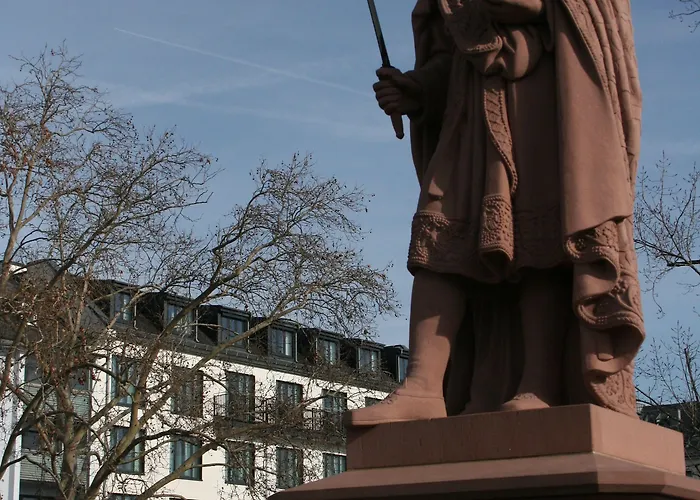 Hotell Schopenhauer Hof 4*