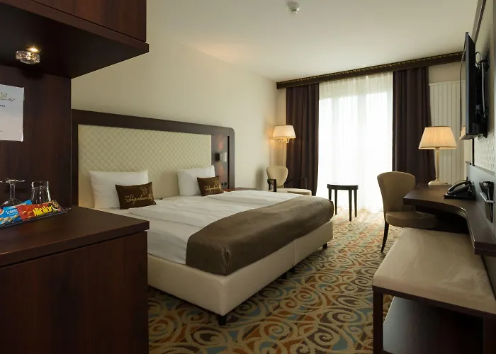 Schopenhauer Hof Hotell 4*